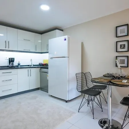 Excellent Flat Near Hadrian's Gate * Antalya